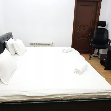 Apartament Langa Monza 布加勒斯特